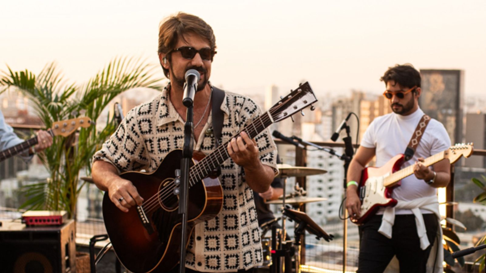 Gabriel Gonti chega ao Rio de Janeiro com sua turnê “De Perto”