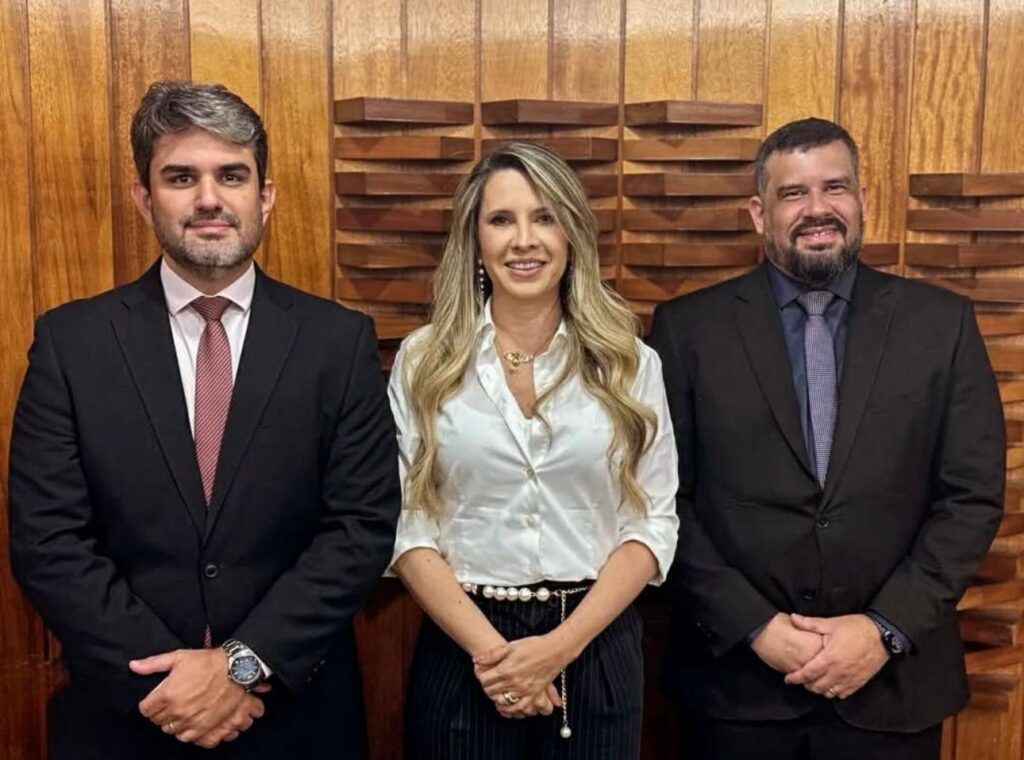 <p>Júlio Melo Júnior, Andrea Rossi e Eduardo Vicentin</p>