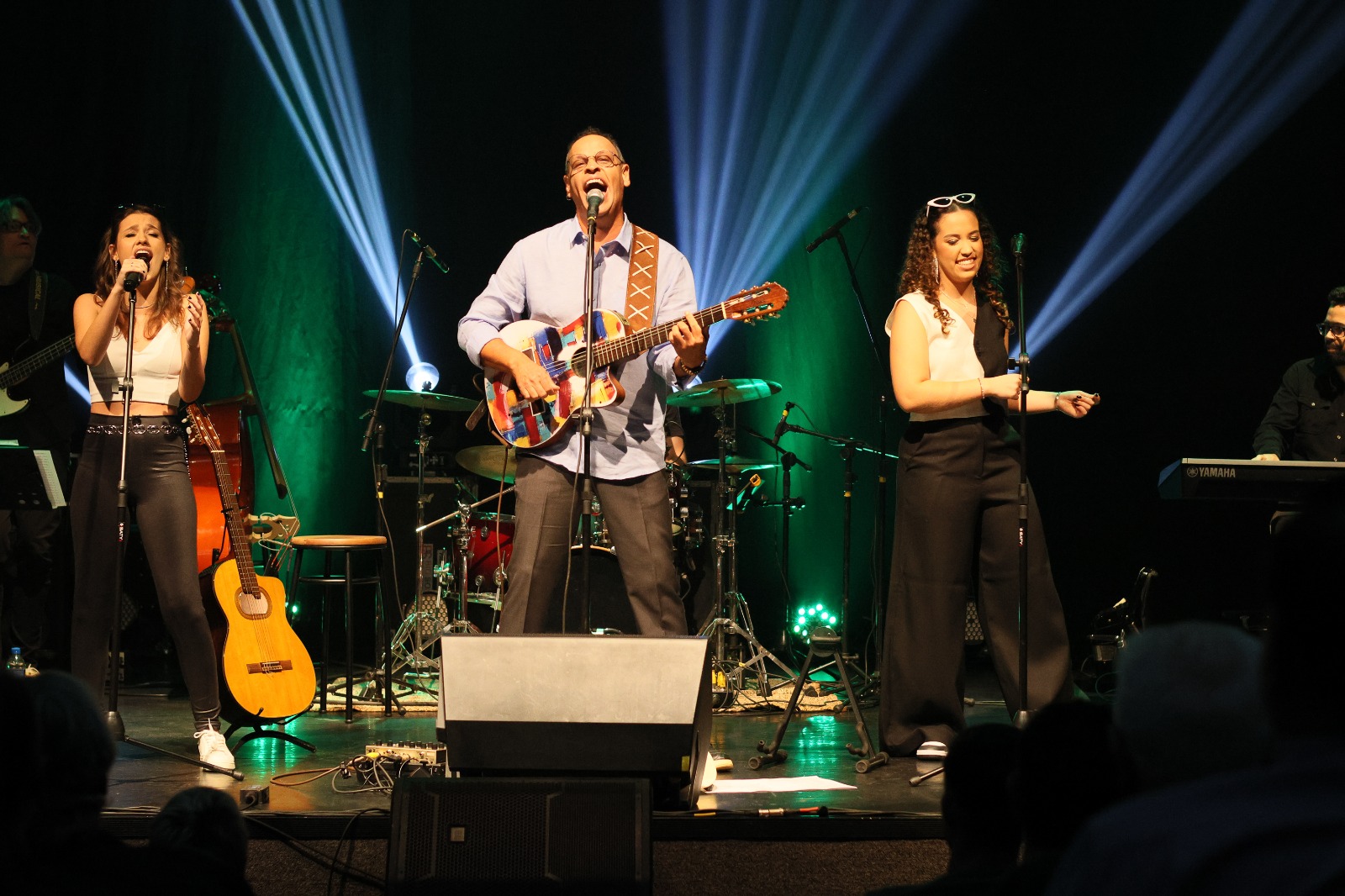 ZUMTHREE volta ao palco com nova dose de música em família