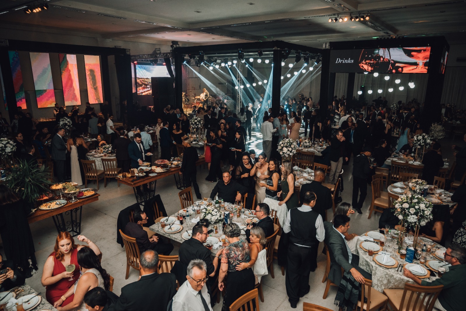 Baile da Advocacia OAB Franca celebra a classe jurídica em noite de festa