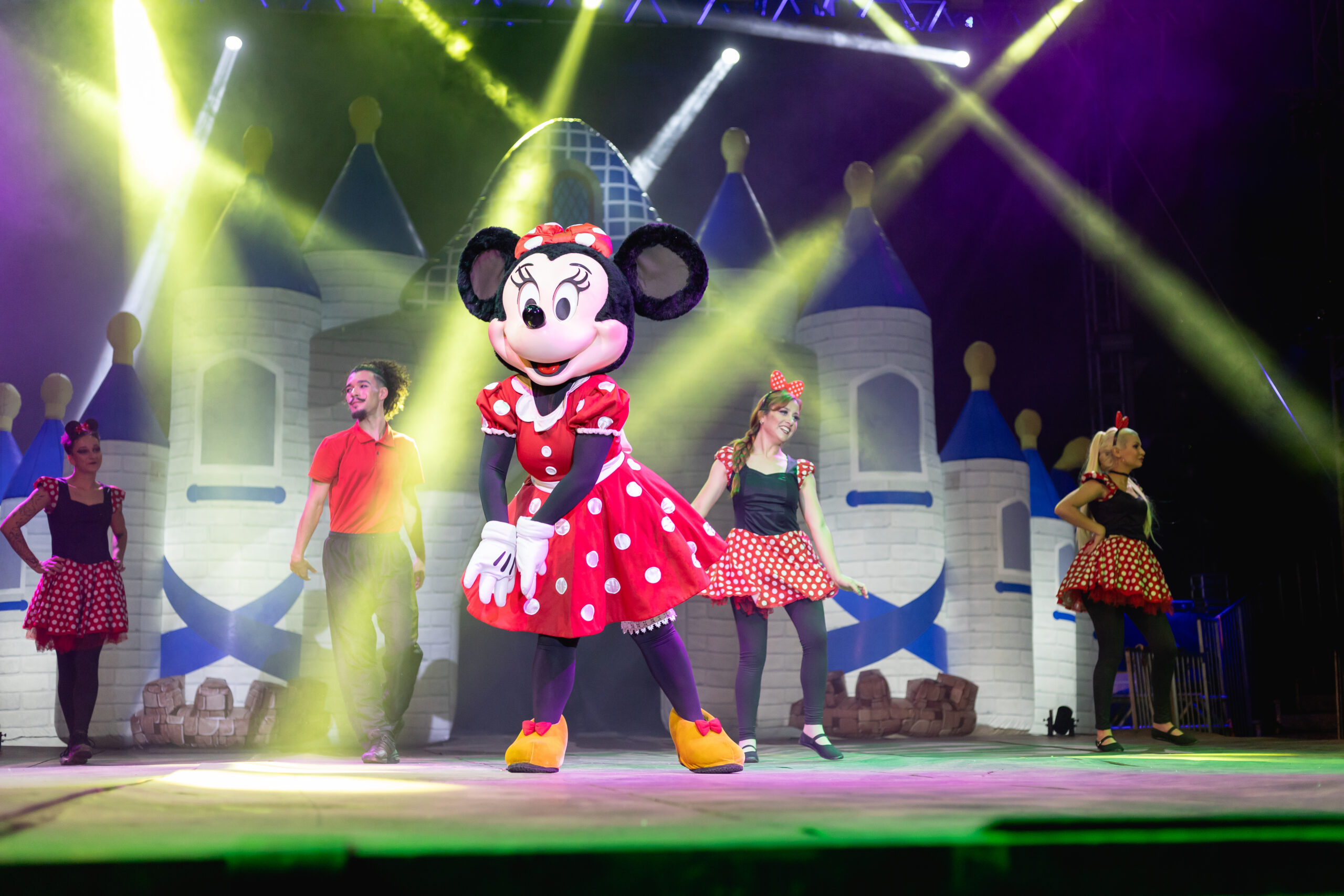 Espetáculo “Disney Magic Show” Chega a Ribeirão Preto com personagens icônicos e tecnologia inovadora