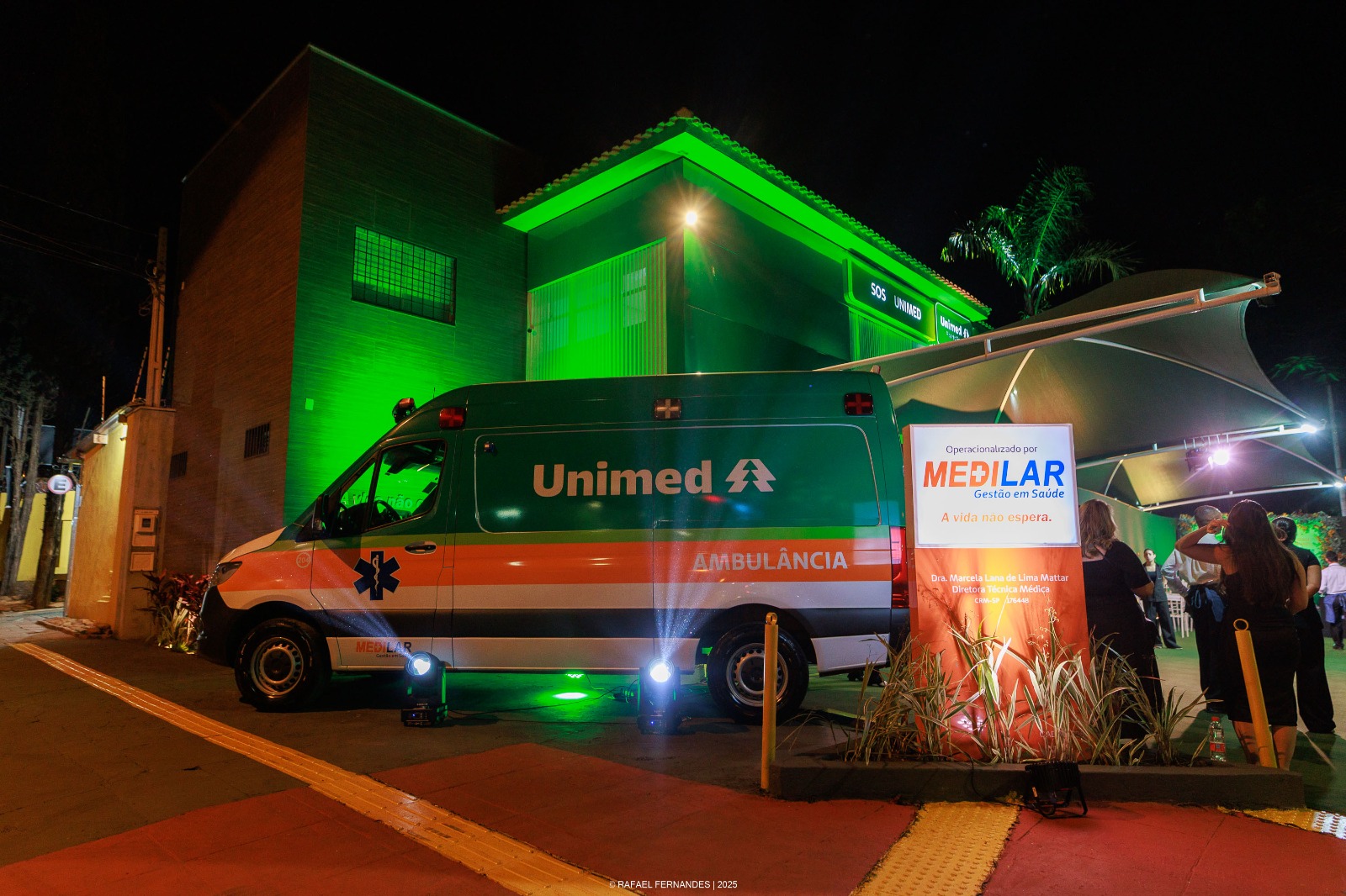 Serviço de ambulância Unimed, em parceria com a Medilar, completa um ano de operação