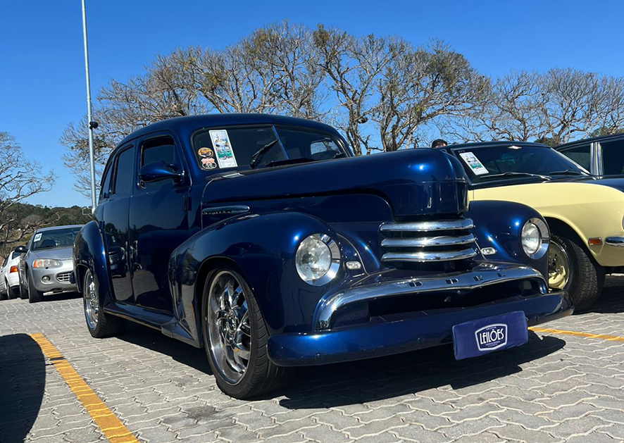 Fusca, Porsche, Gol e modelos fabricados no século passado movimentam mercado bilionário