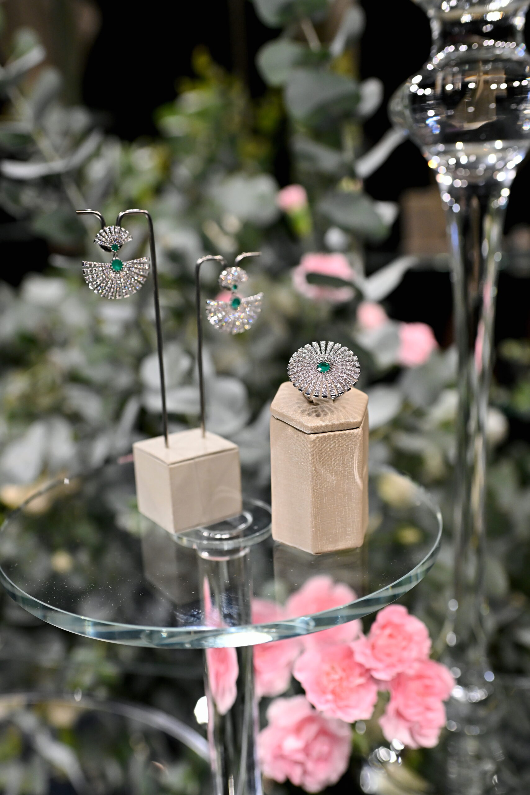 Danglar comemora 10 anos com festa e coleção autoral de joias