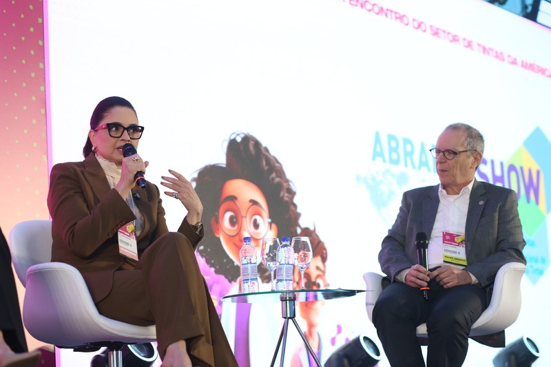 “Mulher não é mais minoria”: CEO da Brasilux fala sobre liderança no Abrafati Show