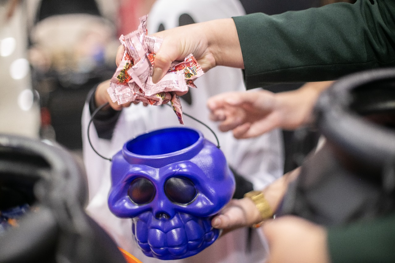 RibeirãoShopping celebra Halloween com decoração temática e programação especial de filmes
