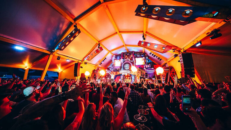 Com ingressos esgotados, Fernando e Sorocaba levam Churrasco On Fire para a Ribeirão Preto