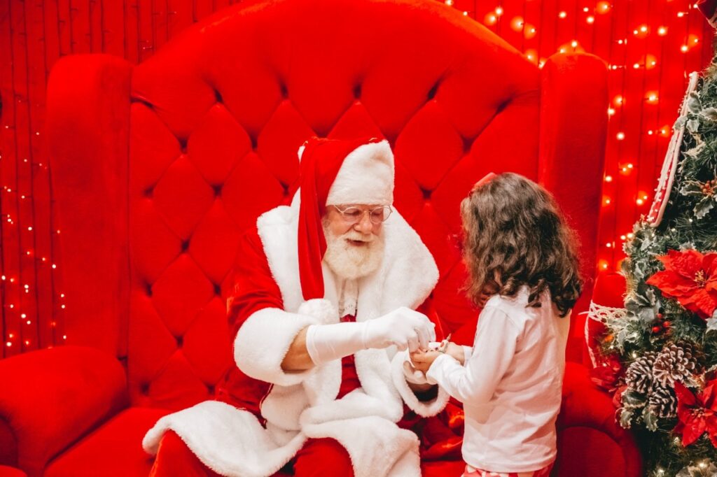 RibeirãoShopping apresenta o inédito “Campanário de Natal” e abre oficialmente a temporada de celebrações natalinas