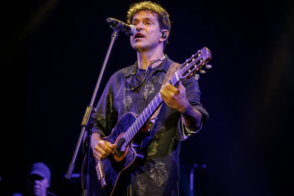 Jorge Vercillo celebra 30 anos de carreira e retorna a Ribeirão Preto com oshow “JV30 Part II – Mais um final feliz” no Multiplan Hall