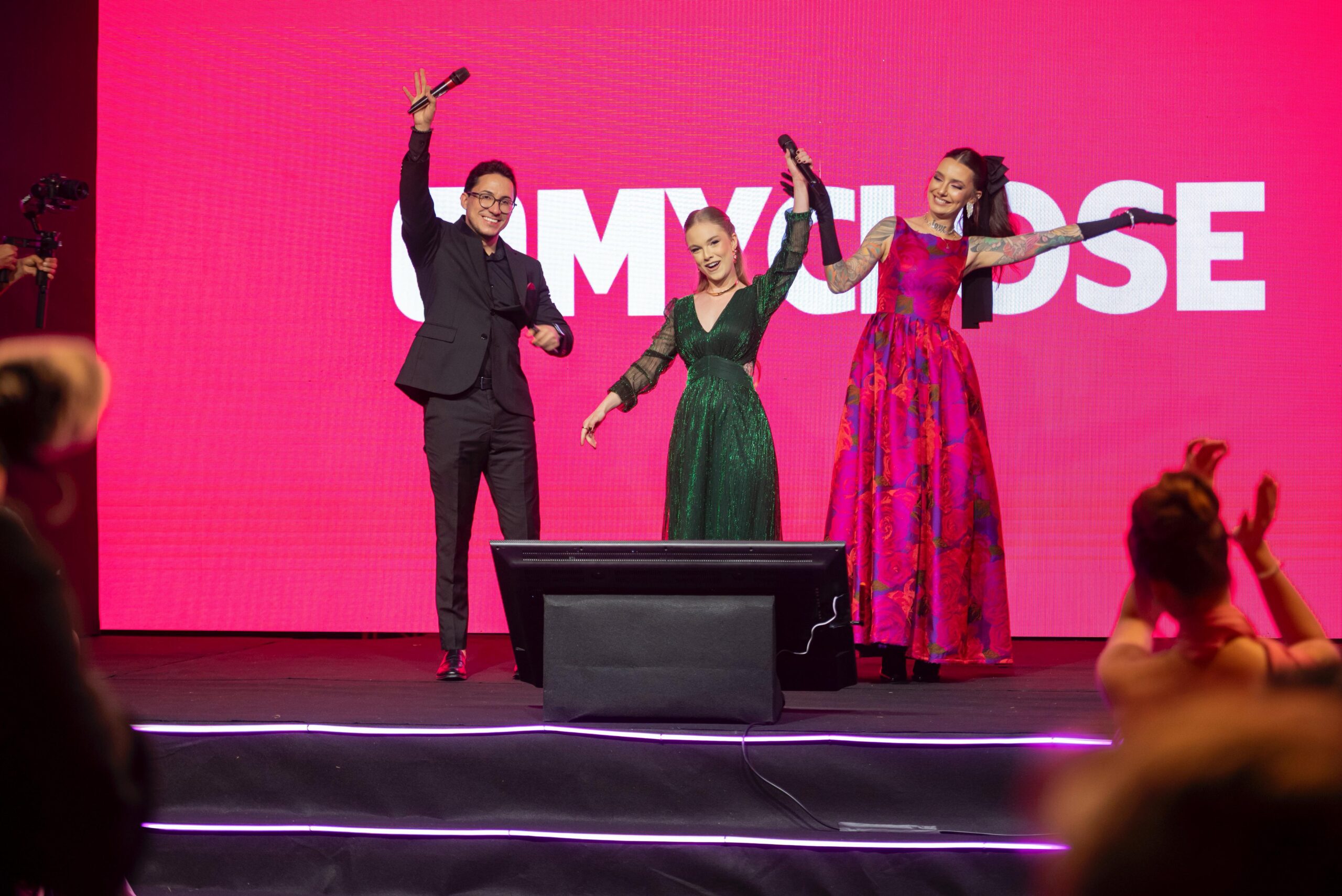 MYCLOSE Community estreia como a primeira e maior rede social brasileira e anuncia expansão global no MYCLOSE Summit