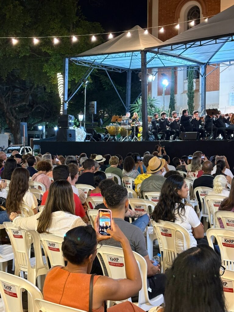 Sinfônica de Ribeirão Preto apresenta Concerto de Natal e fortalece mobilização pela preservação da Catedral