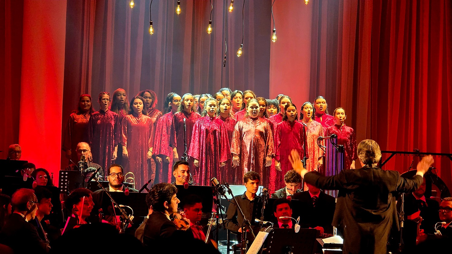 Academia Livre de Música e Artes leva concerto de Natal para São Joaquim da Barra