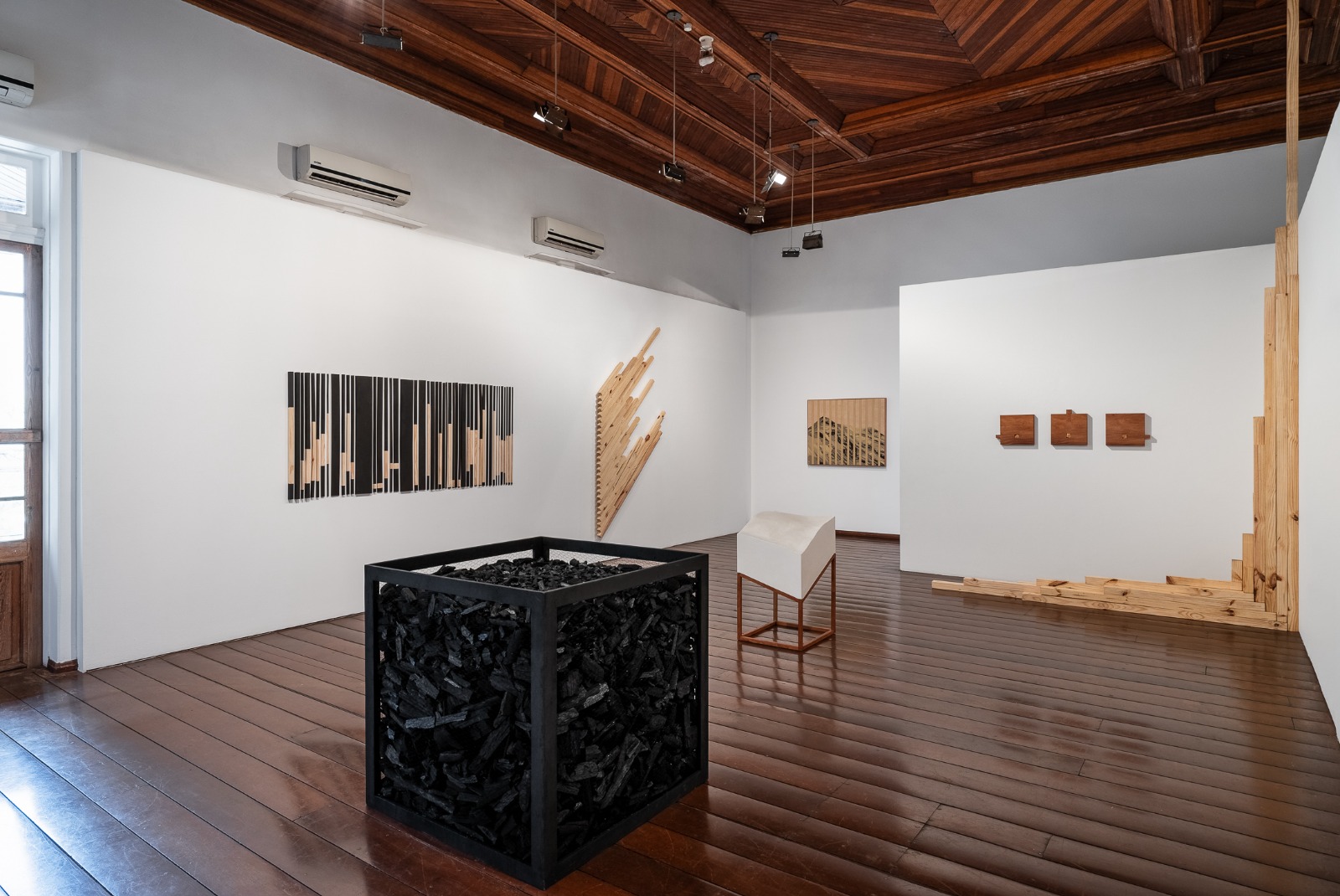 Exposição “Paisagem, mero artifício” encerra primeira temporada no dia 19 e reabre em janeiro
