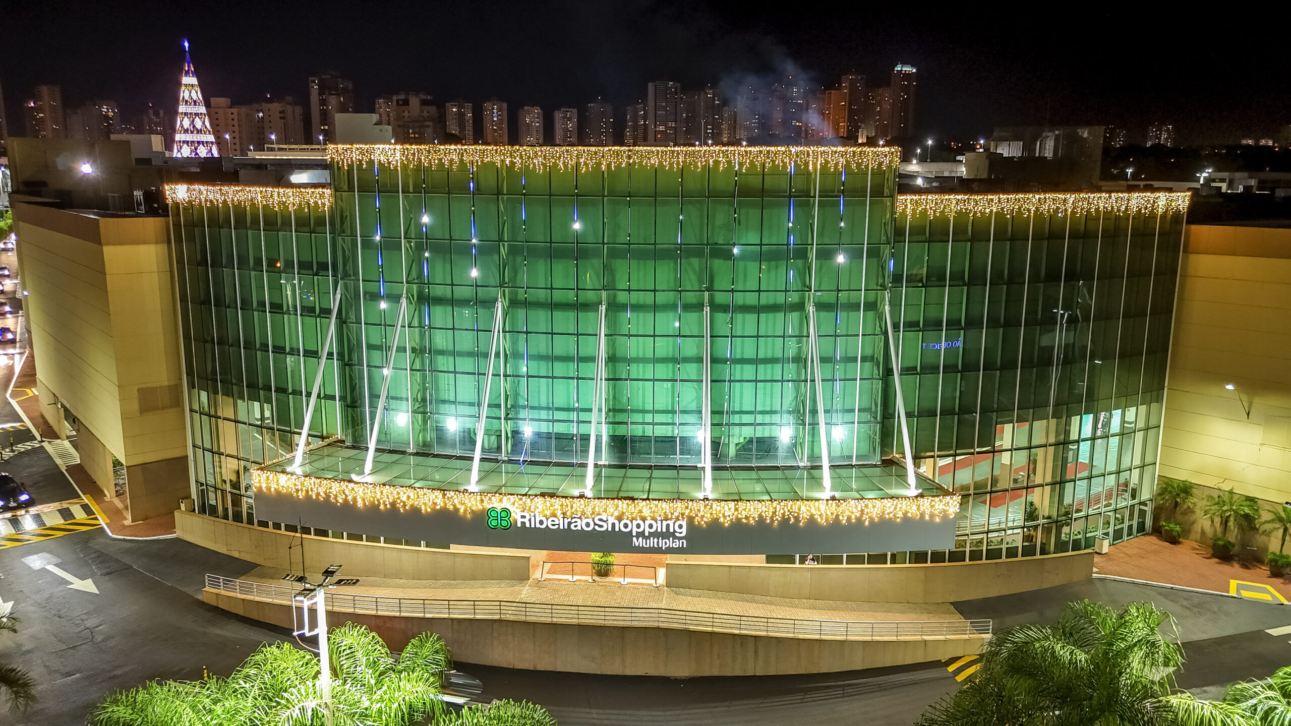 Confraternizações de fim de ano movimentam restaurantes em Ribeirão Preto e reforçam tendência por experiências compartilhadas