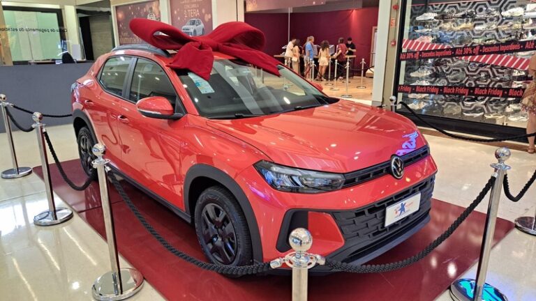 Novo Shopping anuncia ganhador da Campanha de Natal que sorteou carro zero quilômetro