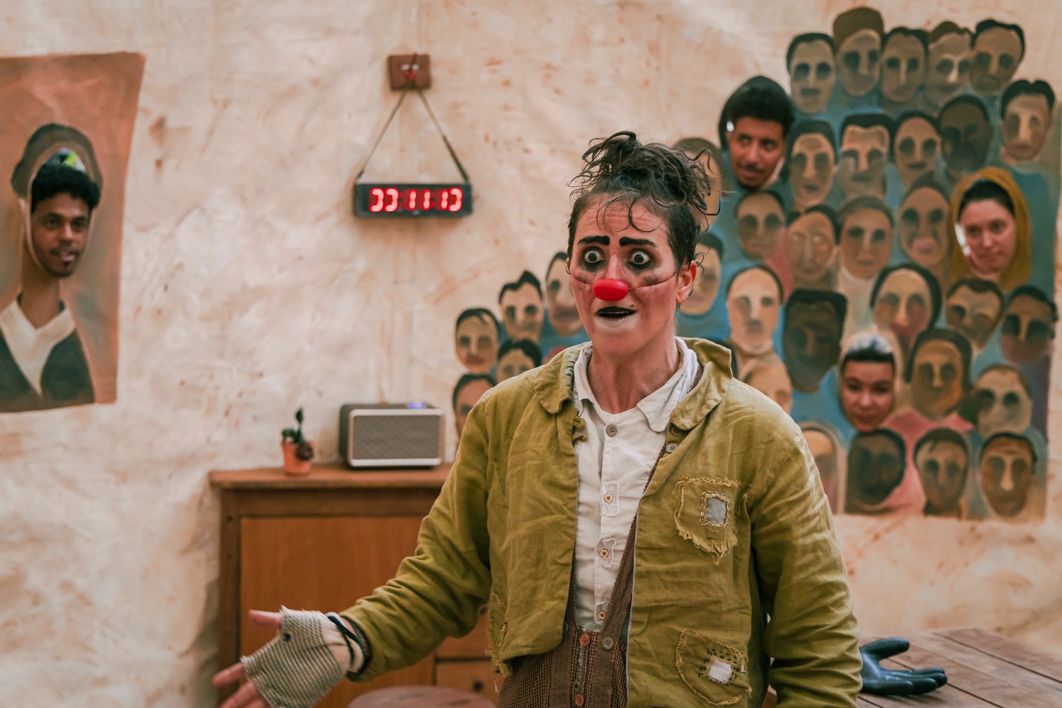 Quando a água acaba, o riso resiste: “Planeta Só Terra” ocupa a Casa das Artes com poesia e alerta ambiental